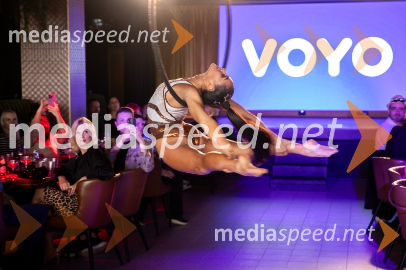  Tamia Šeme, cirkuška umetnicaEkskluzivna premiera nove serije Hiša ljubezni