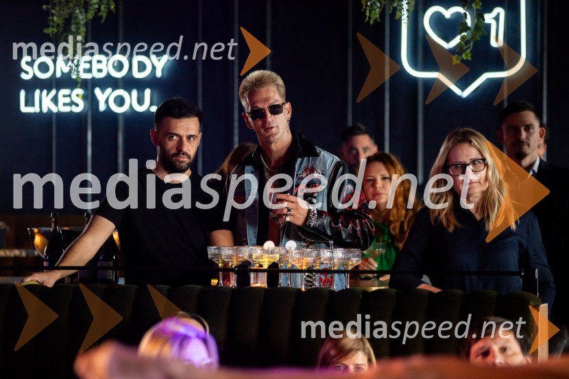  ... ;  Igor Mikić, fitnes trenes, voditelj;  Danica Knego, programska direktorica PRO PLUSEkskluzivna premiera nove serije Hiša ljubezni