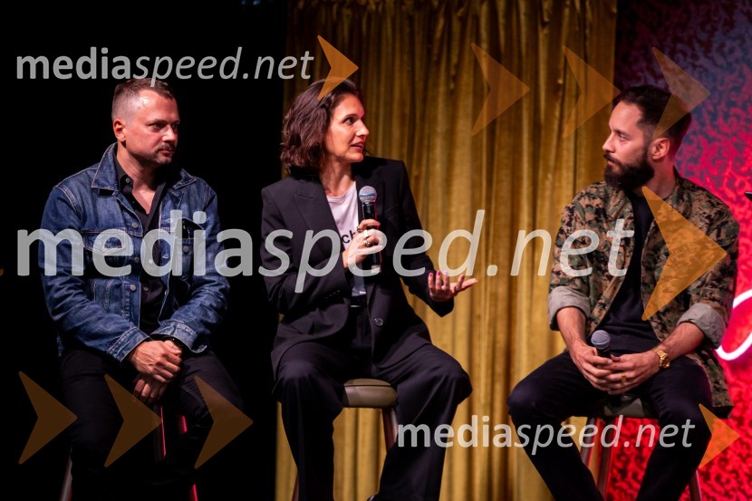  Dejan Krupić, igralec;  Sanja Raičević, režiserka;  Luka Štigl, režiserEkskluzivna premiera nove serije Hiša ljubezni