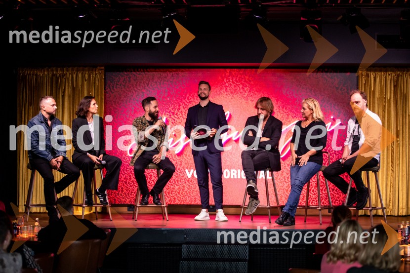  Dejan Krupić, igralec;  Sanja Raičević, režiserka;  Luka Štigl, režiser;  Alen Podlesnik, moderator, novinar POP TV;  Matej Puc, igralec;  Karin Komljanec, igralka;  Gregor Gruden, igralecEkskluzivna premiera nove serije Hiša ljubezni