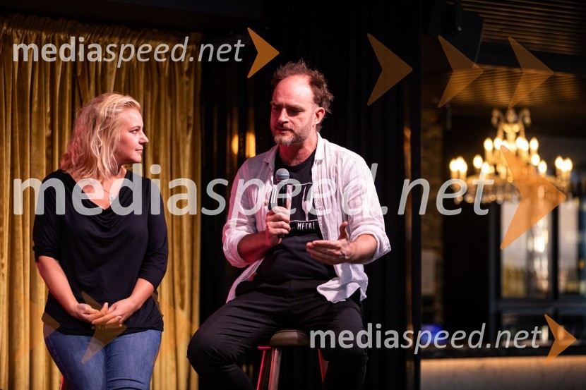  Karin Komljanec, igralka;  Gregor Gruden, igralecEkskluzivna premiera nove serije Hiša ljubezni