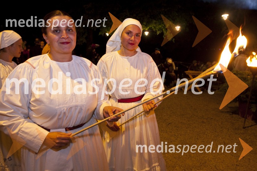 Folklorna skupina DragatušPodelitev nagrade Kresnik