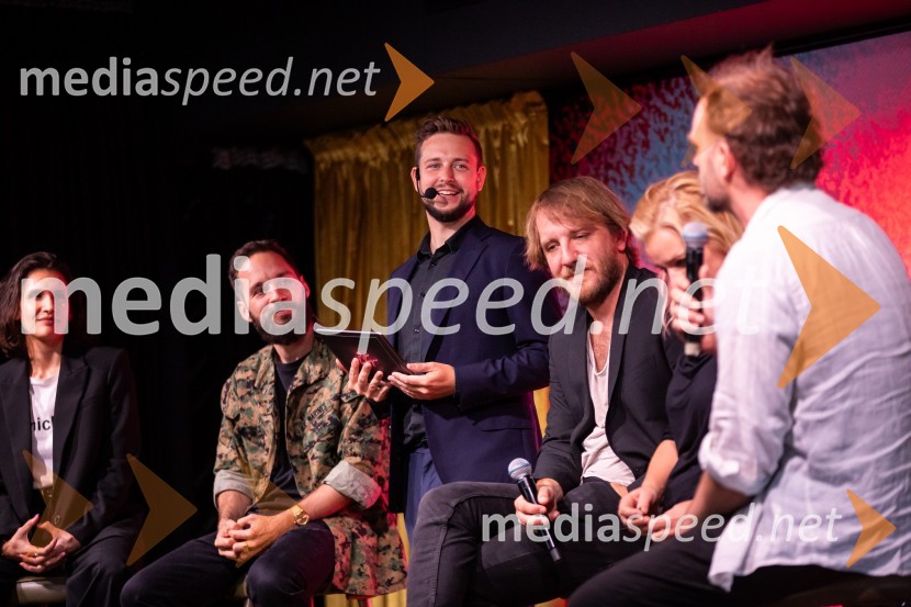  Sanja Raičević, režiserka;  Luka Štigl, režiser;  Alen Podlesnik, moderator, novinar POP TV;  Matej   Puc, igralecEkskluzivna premiera nove serije Hiša ljubezni