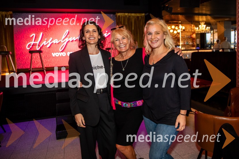  Sanja Raičević, režiserka;  Zvezdana  Mlakar, igralka;  Karin Komljanec, igralkaEkskluzivna premiera nove serije Hiša ljubezni