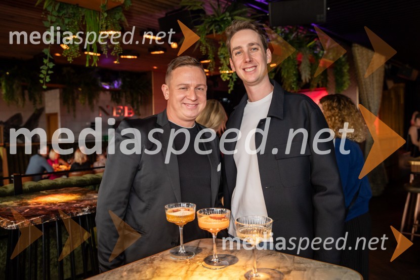  Luka Cimprič, igralec;  ... Ekskluzivna premiera nove serije Hiša ljubezni