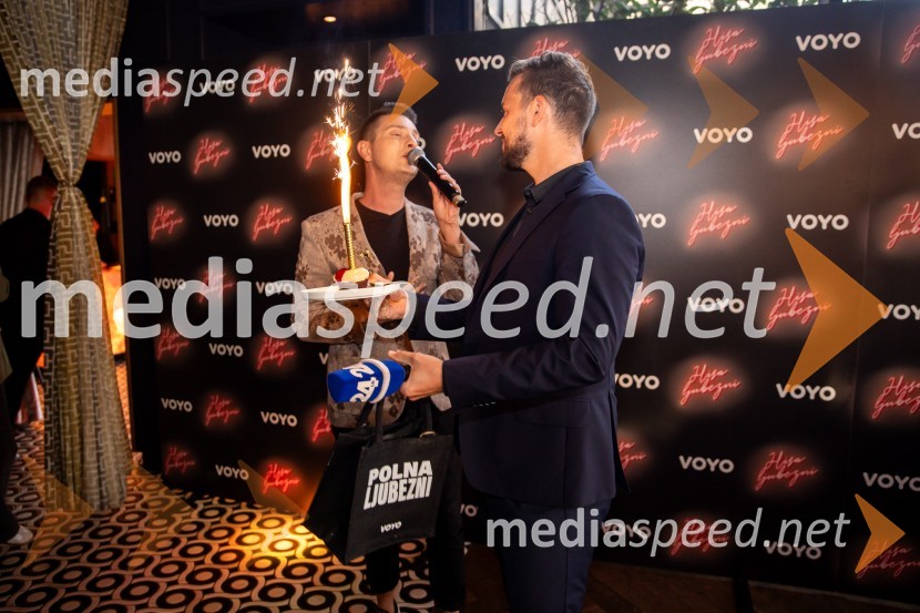  Damjan Murko, pevec;  Alen Podlesnik, moderator, novinar POP TVEkskluzivna premiera nove serije Hiša ljubezni