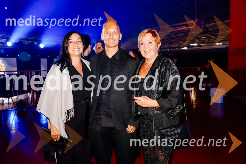  Nataša Lovše Pepelnak, plesalka;  ... ; dr. Meta Zagorc, plesna sodnicaPrireditev ob 70. obletnici Plesne zveze Slovenije