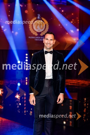  Matevž Česen, poklicni plesalec, koreograf, trener športnega plesa, plesni sodnik Prireditev ob 70. obletnici Plesne zveze Slovenije