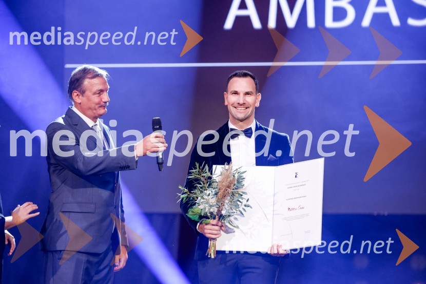  Jadran Živković, plesni trener/koreograf;  Matevž Česen, poklicni plesalec, koreograf, trener športnega plesa, plesni sodnik Prireditev ob 70. obletnici Plesne zveze Slovenije