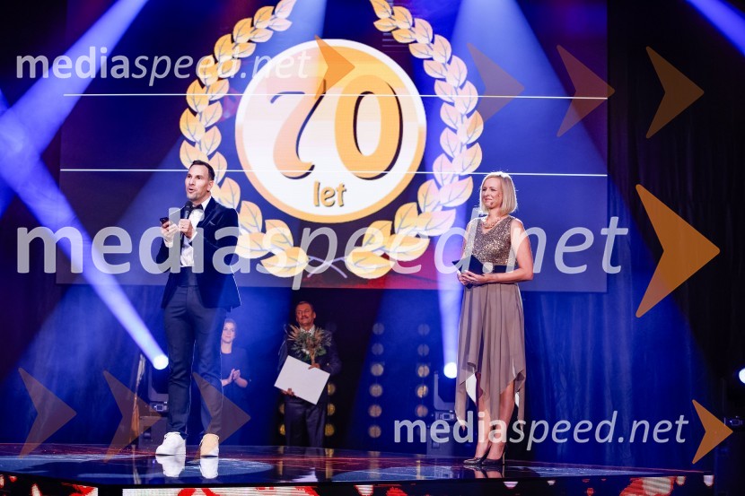  Matevž Česen, poklicni plesalec, koreograf, trener športnega plesa, plesni sodnik ;  ... Prireditev ob 70. obletnici Plesne zveze Slovenije