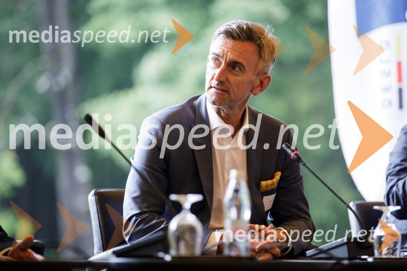  Marko Lukić, lastnik in direktor družbe Lumar IGMarko Lukić, direktor Lumar IG prejel priznanje Manager leta 2024