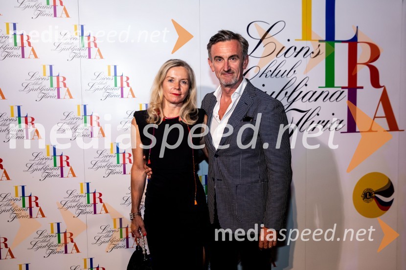  Alenka  Lukić, prof. za oblikovanje na Srednji šoli za oblikovanje MB;  Marko Lukić, lastnik in direktor družbe Lumar IGMarko Lukić, direktor Lumar IG prejel priznanje Manager leta 2024