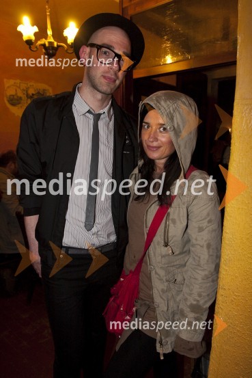 Dražen Dragojevič, povezovalec dogodka in Katja Šulc, pevkaPodelitev nagrade Kresnik