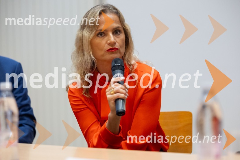  Katarina Kresal, odvetnica, nekdanja ministrica za notranje zadeve19. Dnevi evropskega prava