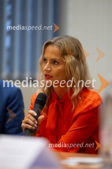  Katarina Kresal, odvetnica, nekdanja ministrica za notranje zadeve19. Dnevi evropskega prava