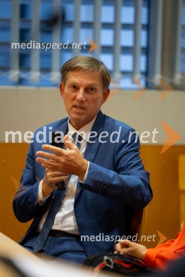 prof. dr. Miro Cerar, nekdanji predsednik Vlade Republike Slovenije 19. Dnevi evropskega prava