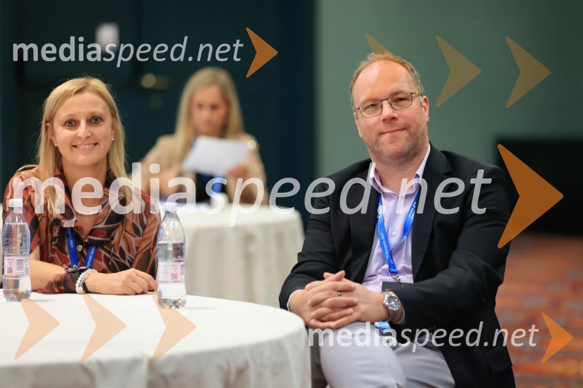  Nika Učakar Golob, Arhicenter d.o.o.;  ... Managerski kongres 2024, prvi dan