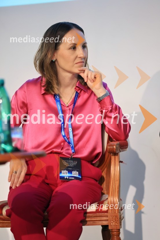  Eva BönischManagerski kongres 2024, prvi dan