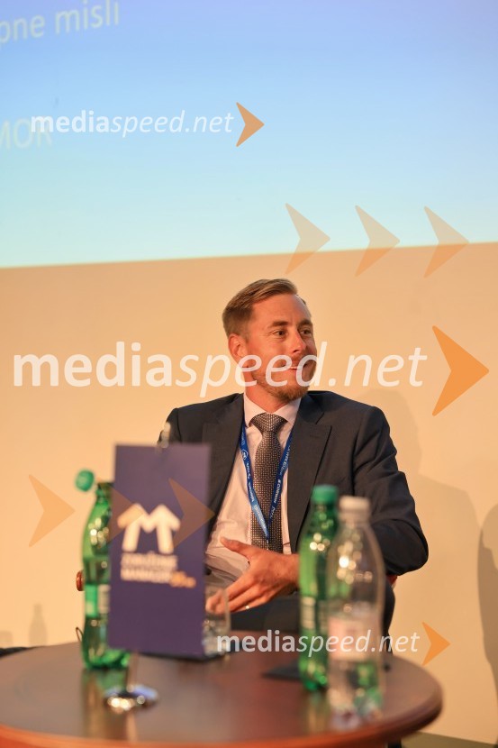  Jernej Salecl, generalni direktor direktorata za internacionalizacijo, podjetništvo in tehnologijoManagerski kongres 2024, prvi dan