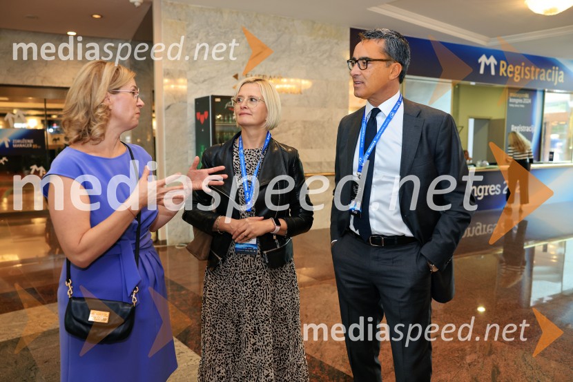  Tanja Subotić Levanič, direktorica korporativnih odnosov, Pivovarna Laško Union;  Marta Bulhak, direktorica Pivovarna Laško Union;  Luigi Fuzio, predsednik uprave, Intesa Sanpaolo BankManagerski kongres 2024, prvi dan