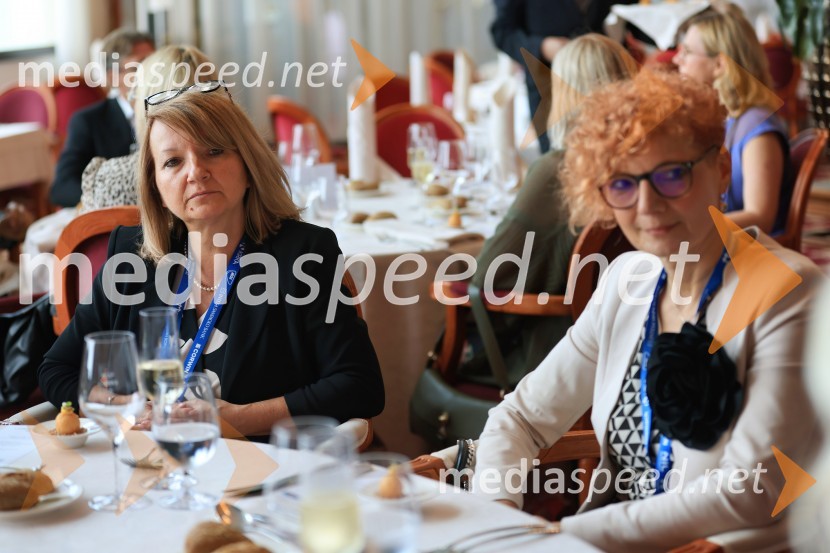 Vanja Hrovat, predsednica uprave, Generali;  Marta Kelvišar, direktorica, Adria DomManagerski kongres 2024, prvi dan