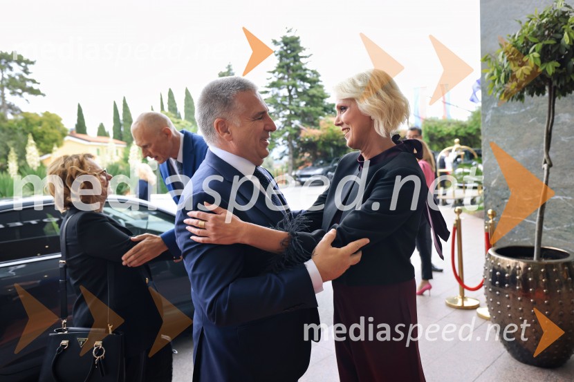  Marko Lotrič, predsednik, Državni svet;  Petra Juvančič, izvršna direktorica, Združenje ManagerManagerski kongres 2024, prvi dan