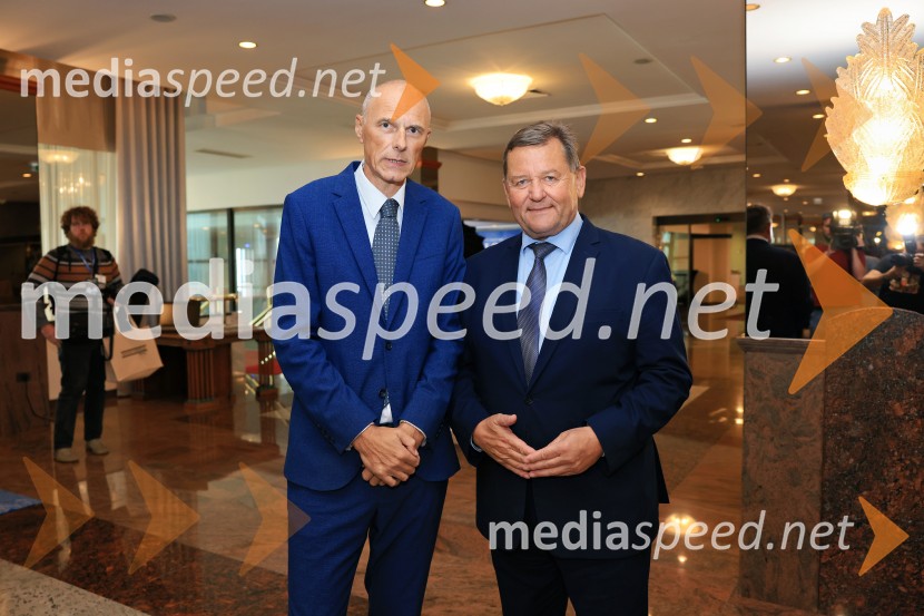 mag. Iztok Seljak, predsednik, Združenje Manager; dr. Aleksander Jevšek, minister za kohezijo in regionalni razvojManagerski kongres 2024, prvi dan