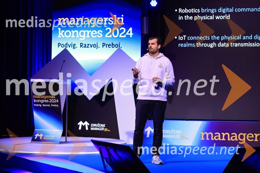  Tibor Merey, generalni direktor in partner, Boston Consulting Group (BCG), globalni vodja za operacije BCG Web3Managerski kongres 2024, prvi dan