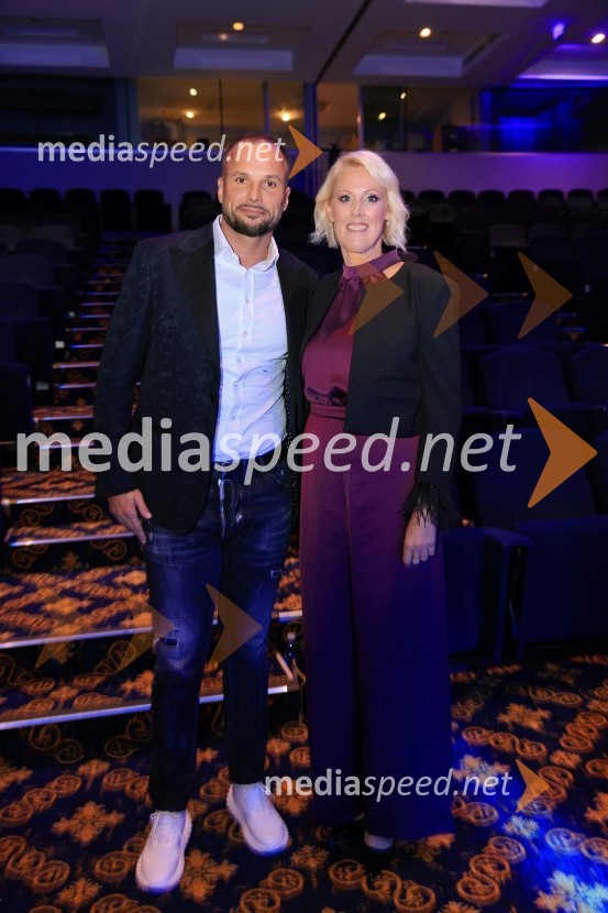  Uroš Zorman, trener, Slovenska rokometna reprezentanca;  Petra Juvančič, izvršna direktorica, Združenje ManagerManagerski kongres 2024, prvi dan