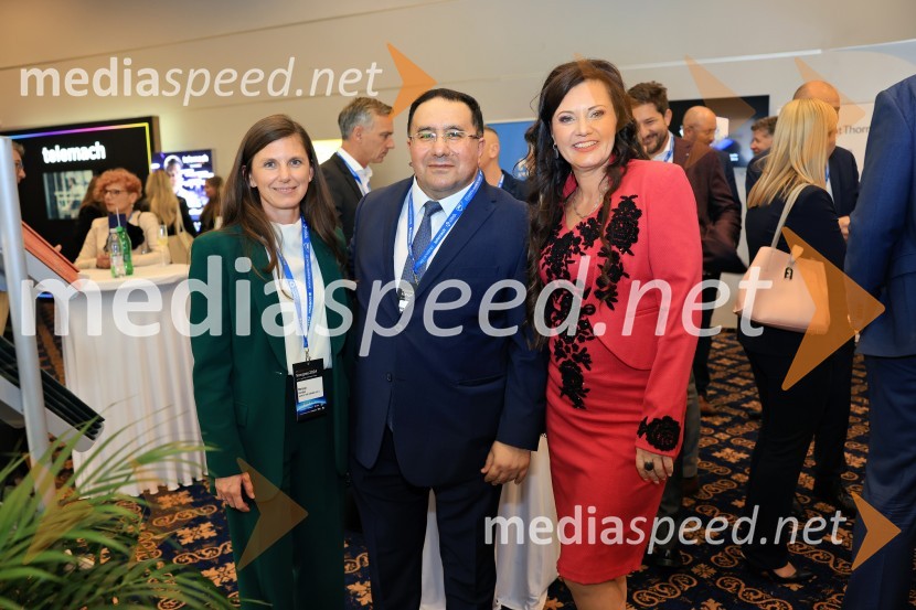  Melanja Korošec, podpredsednica SZS, podpredsednica skupine KJK Sports;  Valery Arakelov, direktor in lastnik podjetja Terme Resort d.o.o.;  Andreja Jernejčič, direktorica podjetja za piar, digitalni piar, komuniciranje, treninge javnega nastopanja in izobraževanja Lin&NilManagerski kongres 2024, prvi dan