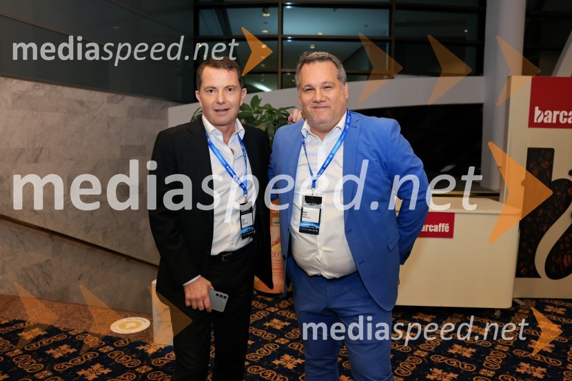  Tomaž Orešič, podpredsednik skupine Resalta;  Matjaž Možina, 2mobile d.o.o.Managerski kongres 2024, prvi dan