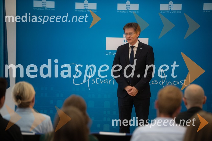 prof. dr. Zdravko Kačič, rektor Univerze v MariboruNajboljši študent Univerze v Mariboru je Rene Gril Rogina