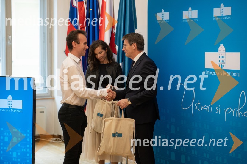  ... ;  ... ; prof. dr. Zdravko Kačič, rektor Univerze v MariboruNajboljši študent Univerze v Mariboru je Rene Gril Rogina