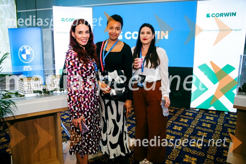  Manca Korelc, samostojna svetovalka za komunikacijo na družbenih omrežjih;  Paulina Batistič, Corwin;  Mina KreviManagerski kongres 2024, prvi dan