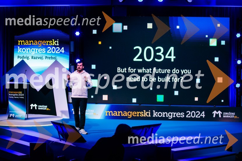  Tibor Merey, generalni direktor in partner, Boston Consulting Group (BCG), globalni vodja za operacije BCG Web3Managerski kongres 2024, prvi dan