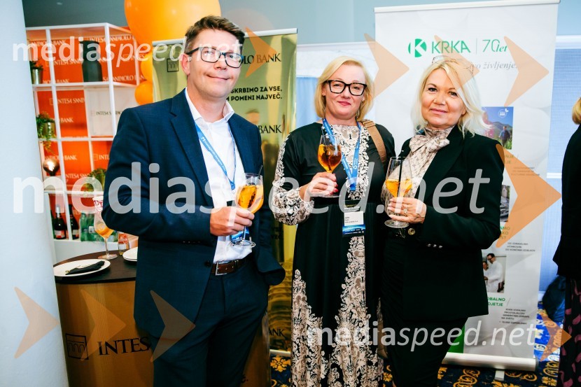  ... ;  Judita Rigler, direktorica programa LAB INTERIOR v MIKRO+POLO;  Zdravka Zalar, direktorica, SmartIS d.o.o.Managerski kongres 2024, prvi dan
