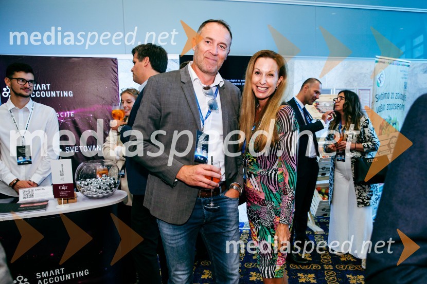  Tomaž Oplotnik, zavod Med.Over.Net, direktor;  Draga  Cukjati, REWE International AGManagerski kongres 2024, prvi dan