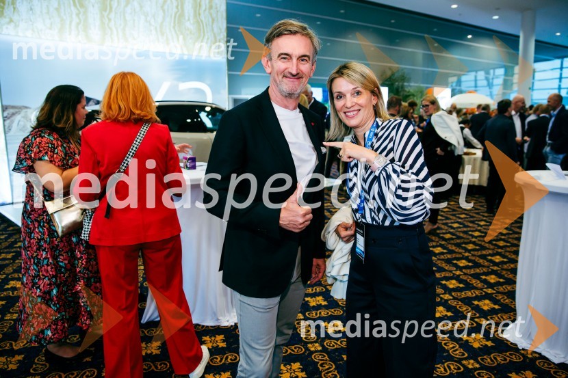  Marko Lukić, lastnik in direktor družbe Lumar IG;  Barbara Uranjek, direktorica, Britansko-slovenska gospodarska zbornicaManagerski kongres 2024, prvi dan