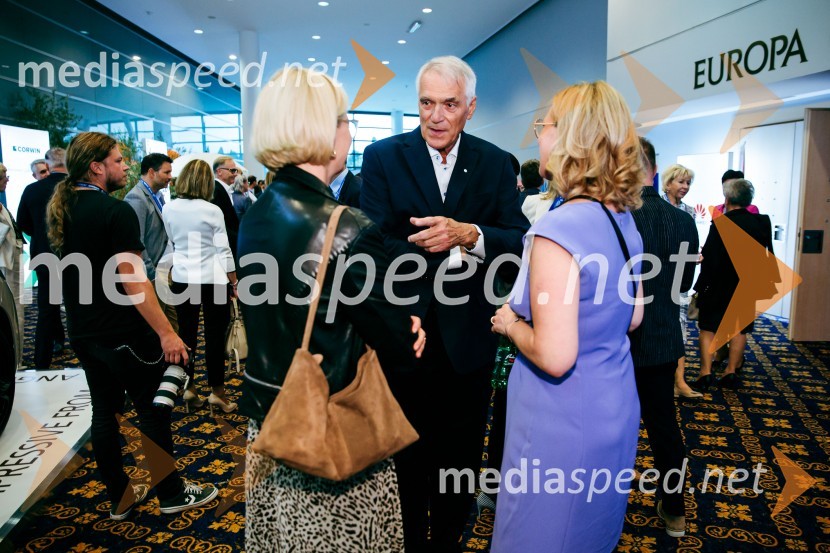  Slobodan Sibinčič , generalni sekretar Evropskega združenja poslovnih medijev, predsednik sveta Managerskih koncertov, Švedski generalni častni konzulManagerski kongres 2024, prvi dan