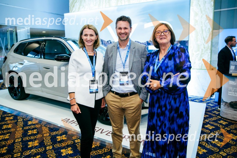  Ivana Nedižavec Korada, namestnica direktorja, CEF;  Aleš Resnik;  Jana Repanšek, CEFManagerski kongres 2024, prvi dan