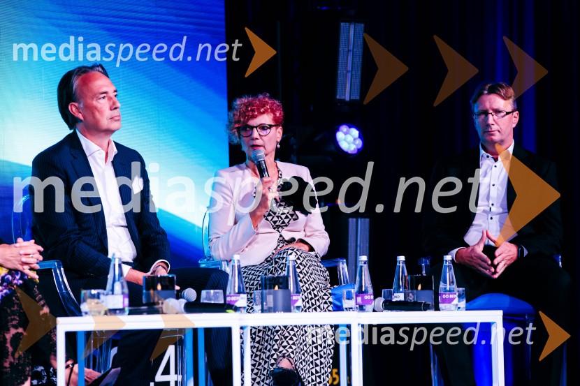  Tomislav Čizmić, predsednik poslovodstva družbe, Telemach Slovenija d.o.o.;  Marta Kelvišar, direktorica, Adria Dom;  Beno Ceglar, NILManagerski kongres 2024, prvi dan