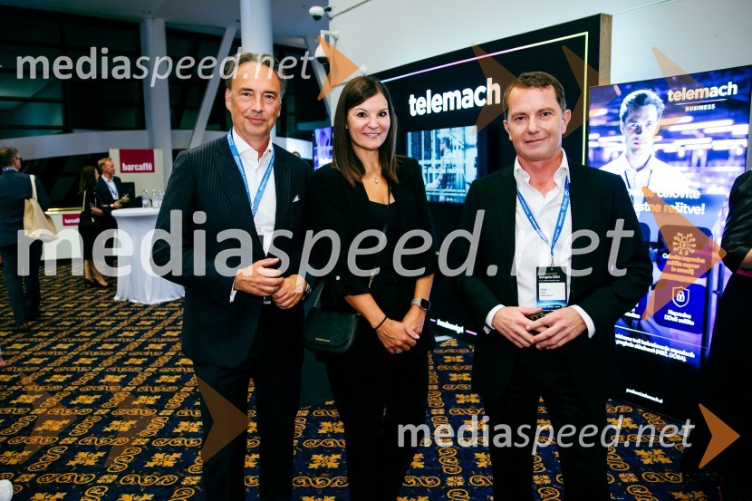  Tomislav Čizmić, predsednik poslovodstva družbe, Telemach Slovenija d.o.o.;  ... ;  Tomaž Orešič, podpredsednik skupine ResaltaManagerski kongres 2024, prvi dan