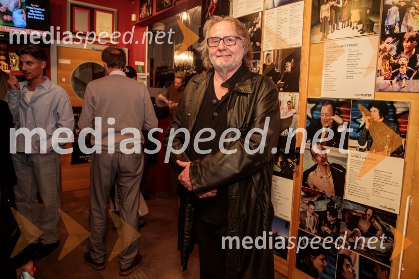  Vinko Möderndorfer, pisatelj, pesnik, režiser, dramatikMorska deklica, krstna uprizoritev v Mini teatru