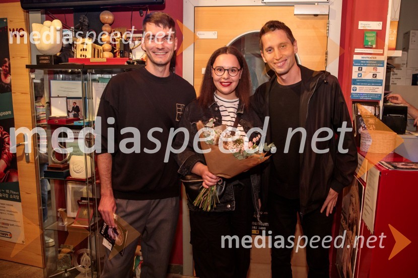  Klavdij Starman;  Neža Pavlin;  Jakob Ribič, dramaturgMorska deklica, krstna uprizoritev v Mini teatru