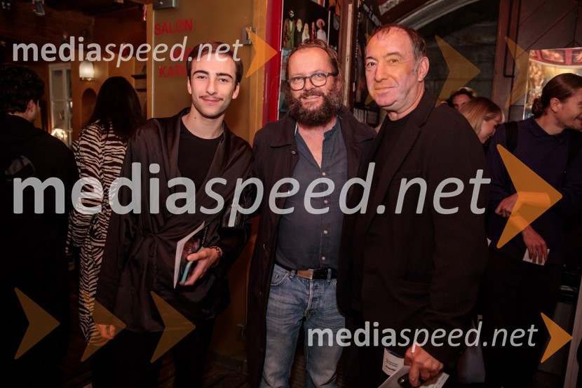  ... ;  Sebastijan  Horvat, režiser;  ... Morska deklica, krstna uprizoritev v Mini teatru