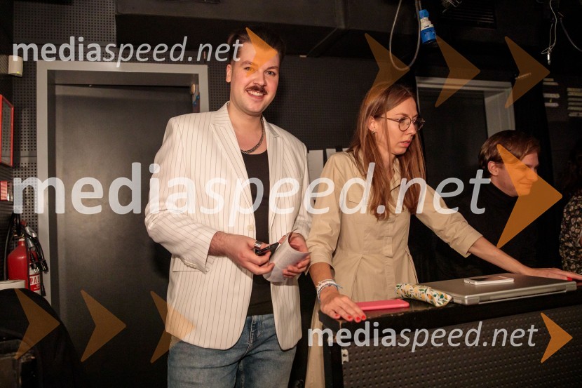  Claudi Sovre, vizualni umetnik;  Nina  Kuclar Stiković, dramaturginja;  Jure Srdinšek, režiserMorska deklica, krstna uprizoritev v Mini teatru