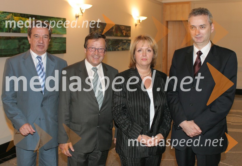 Mag. Janez Širše, predsednik Nacionalnega turističnega združenja, Jože Protner, predsednik Nadzornega sveta Term Maribor, Alenka Iskra, direktorica Term Maribor in Zoran Boškovič, član Nadzornega sveta Term MariborHotel Habakuk 7. obletnica