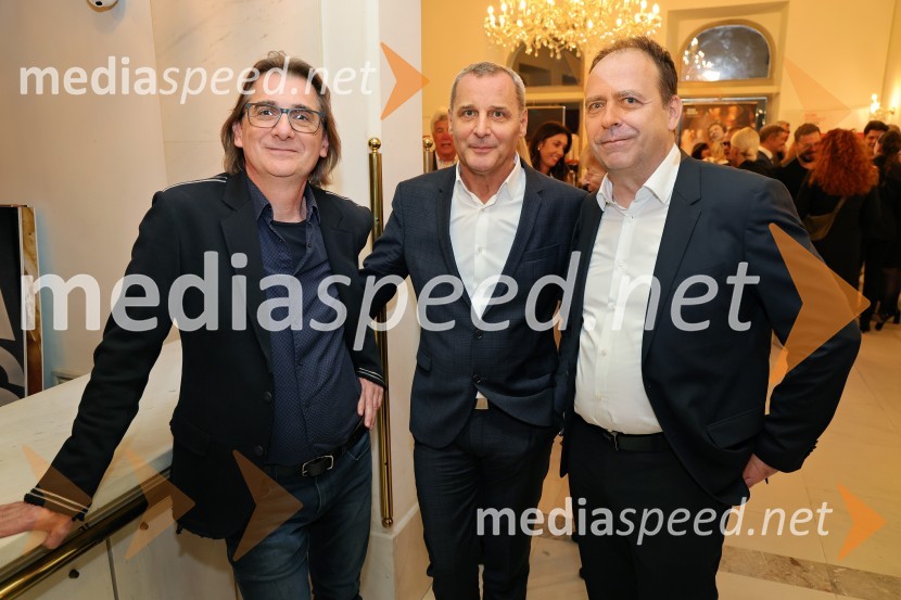  Aleksandar  Popovski, režiser, umetniški direktor Drame SNG Maribor;  Danilo Rošker, direktor SNG Maribor; dr. Andrej DuhŽenske na oblasti, premiera drame v SNG Maribor