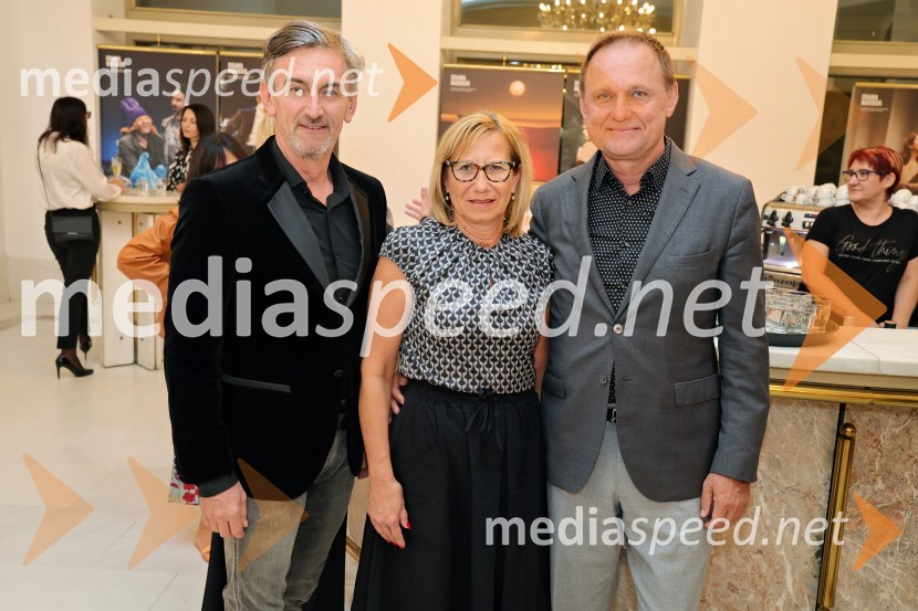  Marko Lukić, lastnik in direktor družbe Lumar IG;  Duška Medved; dr. Samo Peter Medved,  podžupan, Mestna občina Maribor Ženske na oblasti, premiera drame v SNG Maribor