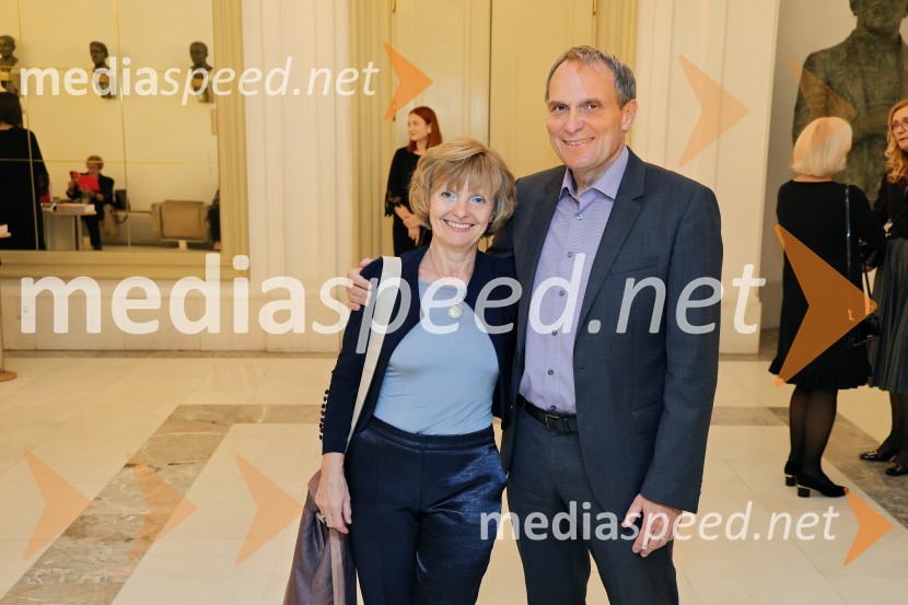 Ženske na oblasti, premiera drame v SNG Maribor